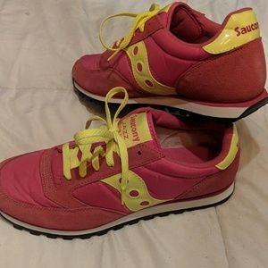 Saucony Tennis Shoes
